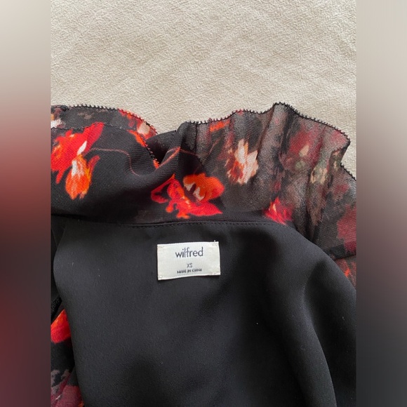 Aritzia Wilfred Louise Floral Wrap black and red dress - Picture 6 of 13